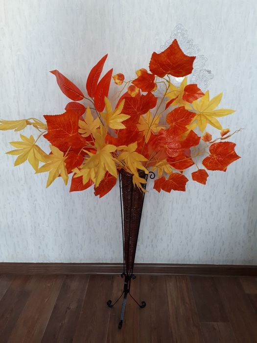 Ваза напольная для искусственных цветов