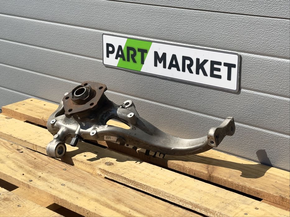 Шенкел AUDI A4 B9 8W0407242F 8W0407560
