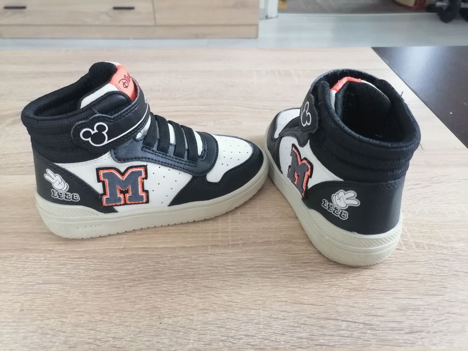 Сникърси Geox 27 НОМЕР