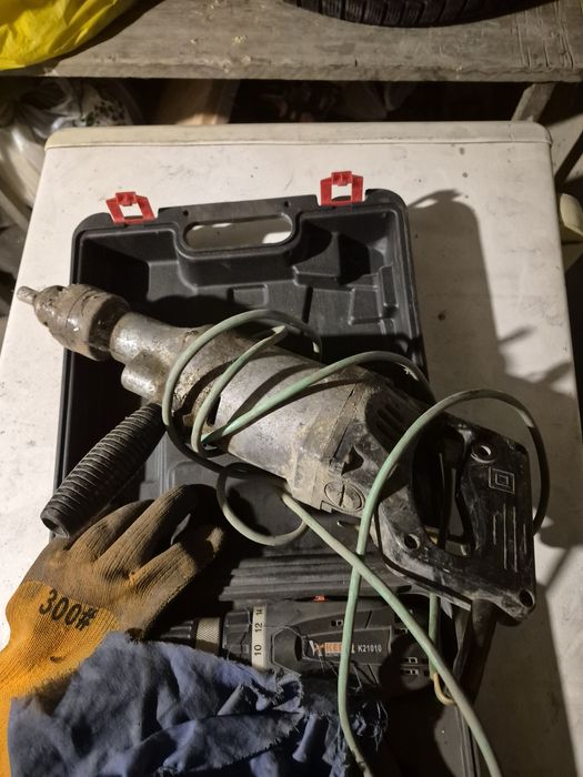 Дрель. Шуруповерт