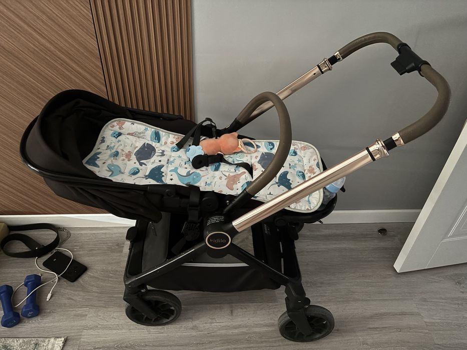Продам коляска kidilo