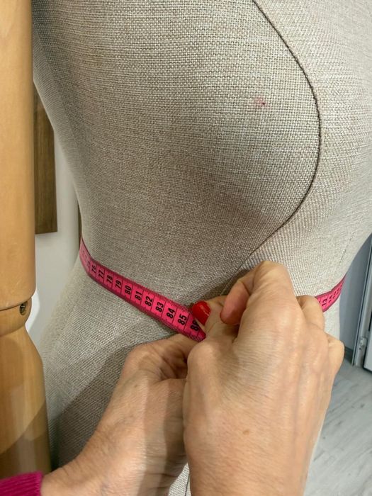 Vand manechin marimea 44