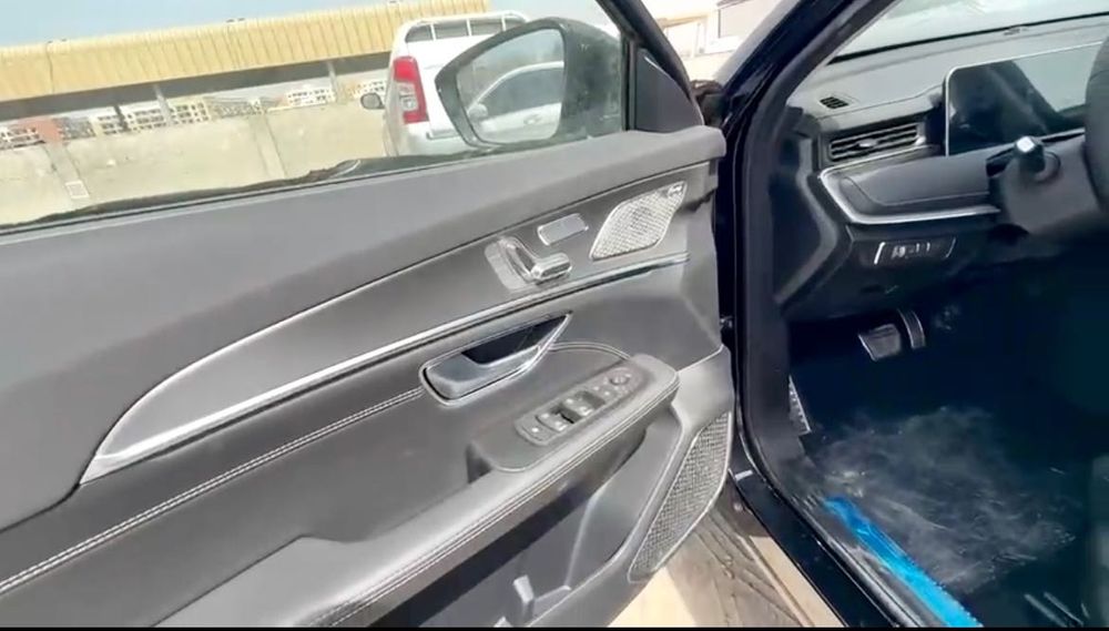 JETOUR X70 plus new Gcc export variant