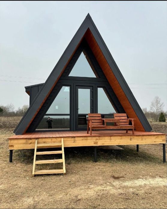 Cabane tip A de vanzare din lemn la cheie