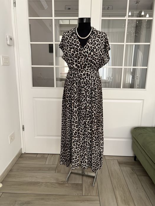 Rochie midi animal print, HM, marimea S