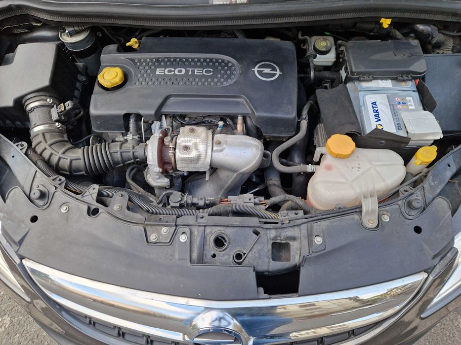 Opel Corsa,  Km.94100   luată de nouă