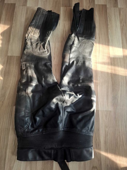 Pantaloni moto piele