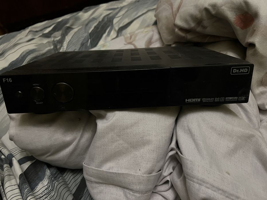 Продам спутниковый тюнер хруслер