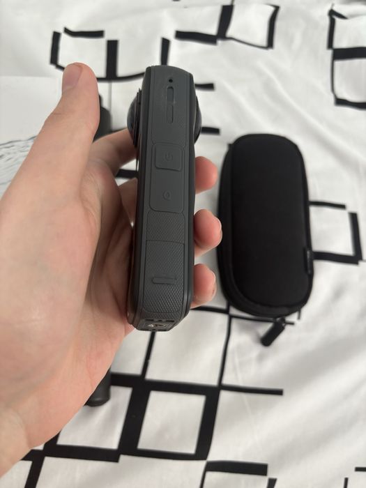 Camera insta 360 x5 ca noua