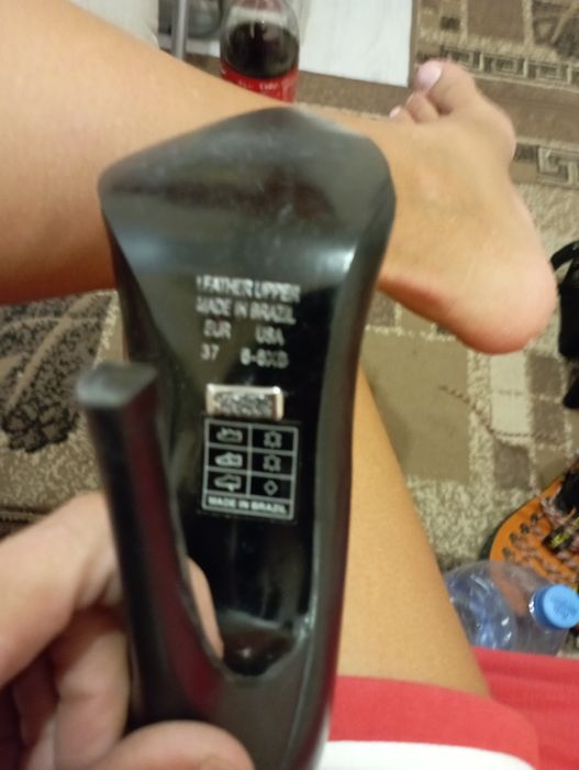 Pantofi cu toc eleganți mărime 37 model vintage