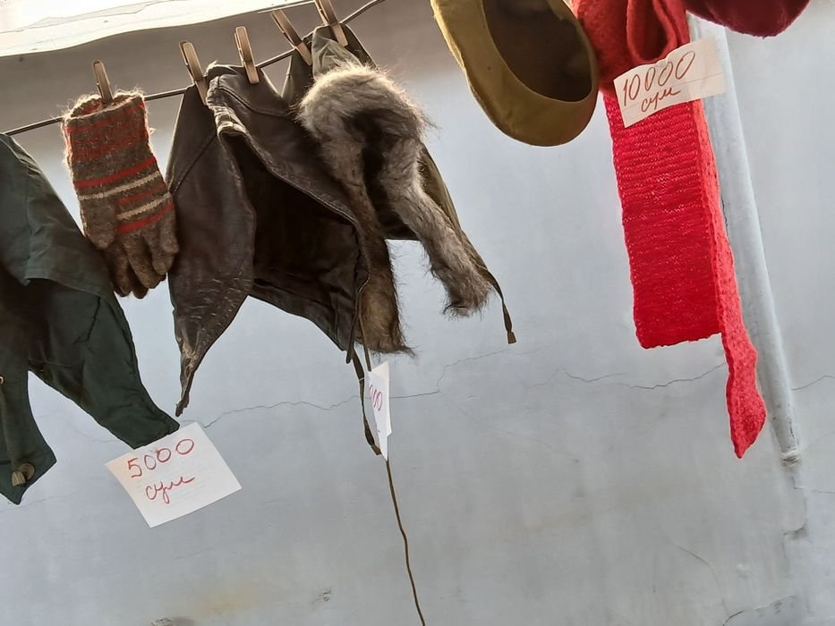 Шапки  зимние , для женщин , и мужчин.