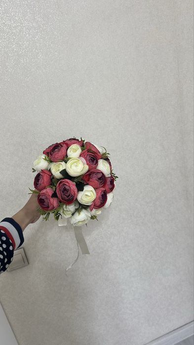 Продам свадебные букеты