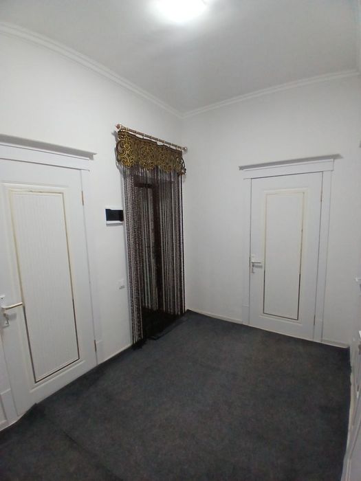 Шахрисабз Пед Институт 3 хона янги дом ижарага 200$.
Квартира (ИЖАР