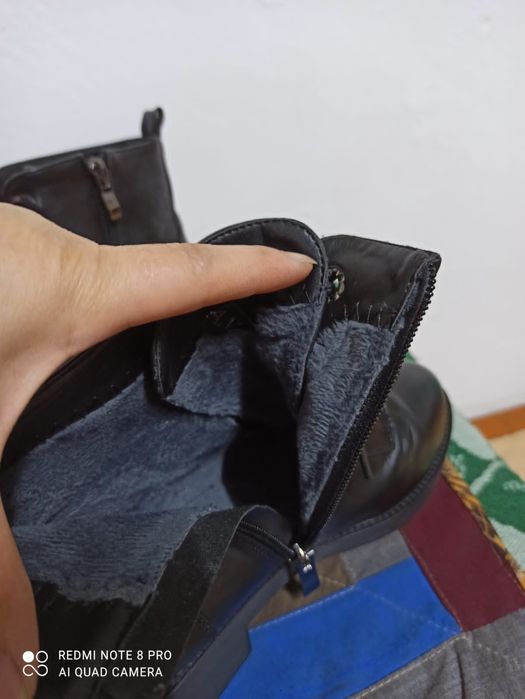 Продам полусапожки осенне-весенние.