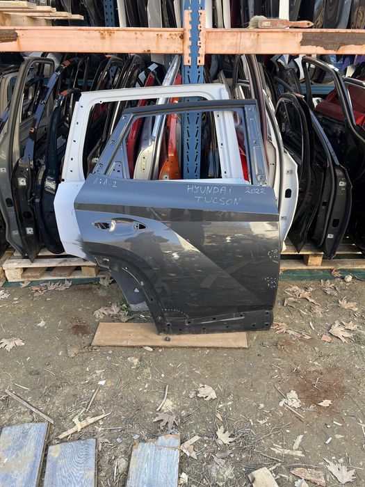 Hyundai Tucson 2020 задна дясна врата