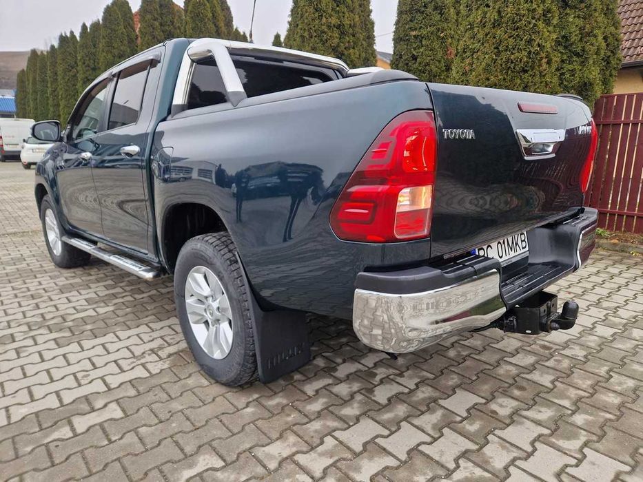De vanzare 2016 Toyota Hilux 2.4 Diesel Stare buna