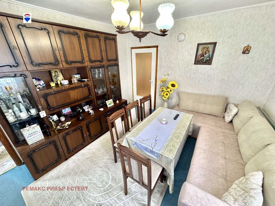 Продава се Къща в Русе, Средна кула - 252 кв.м за 786 €/кв.м - Снимка #2