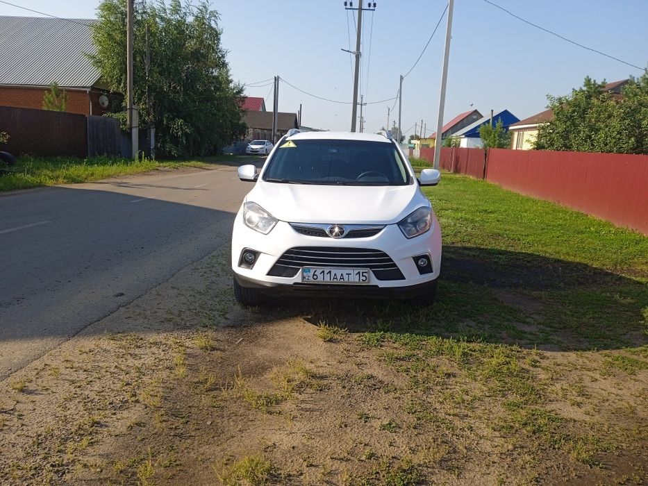 Автомобиль GAC S5