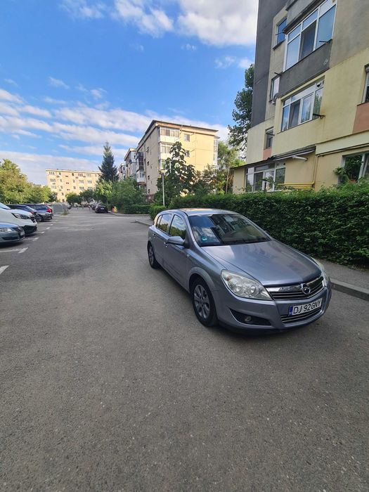 Opel astra H.