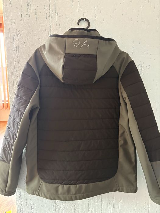 Softshell яке HS8