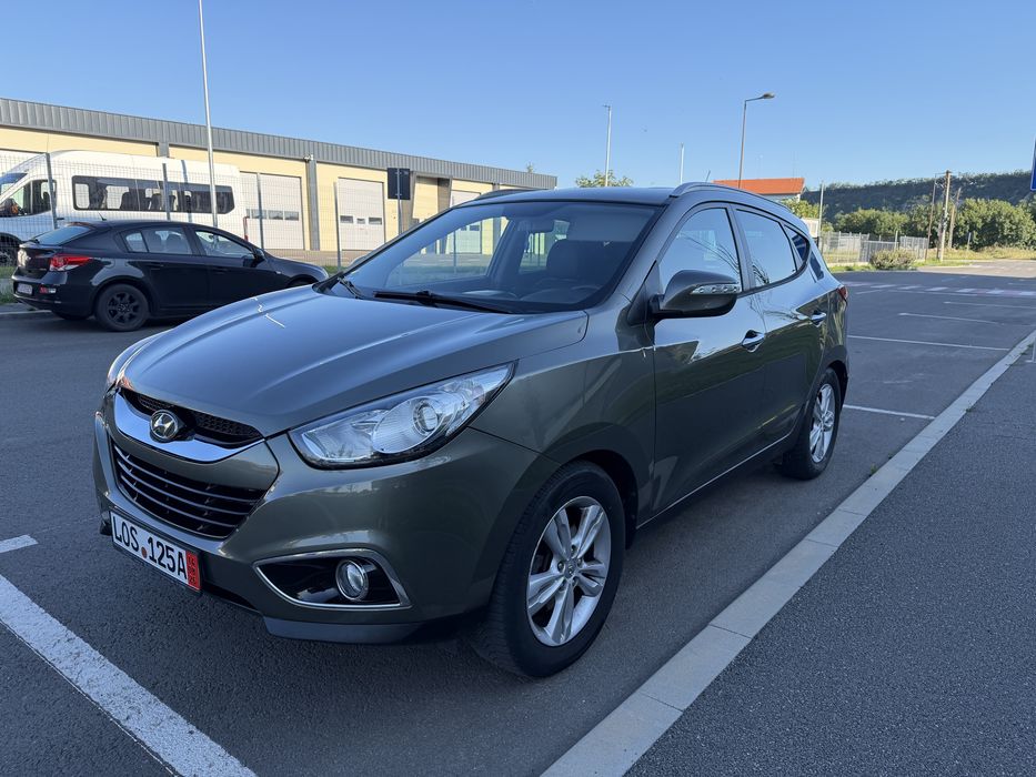 Hyundai ix35 AUTOMAT,4x4, 2.0 diesel 184 cp,are carte RAR