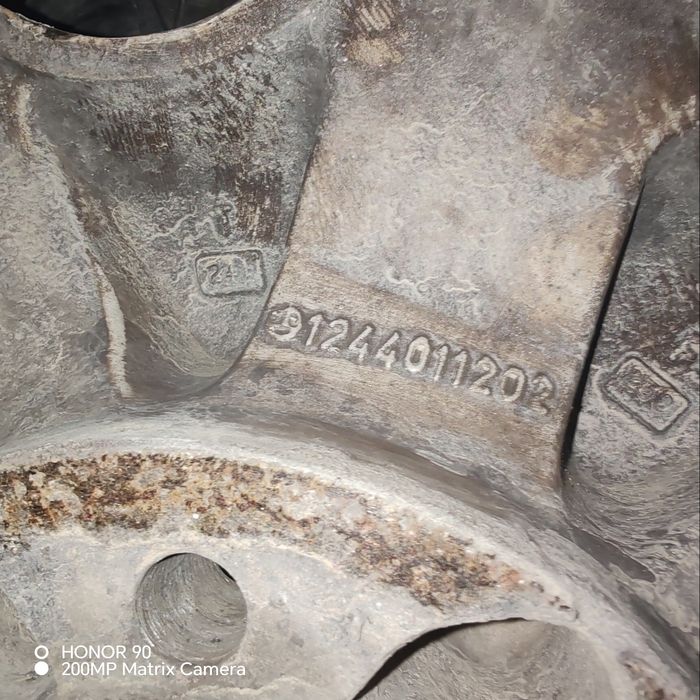 Мерседес 124 рамашка диск сатылады R15