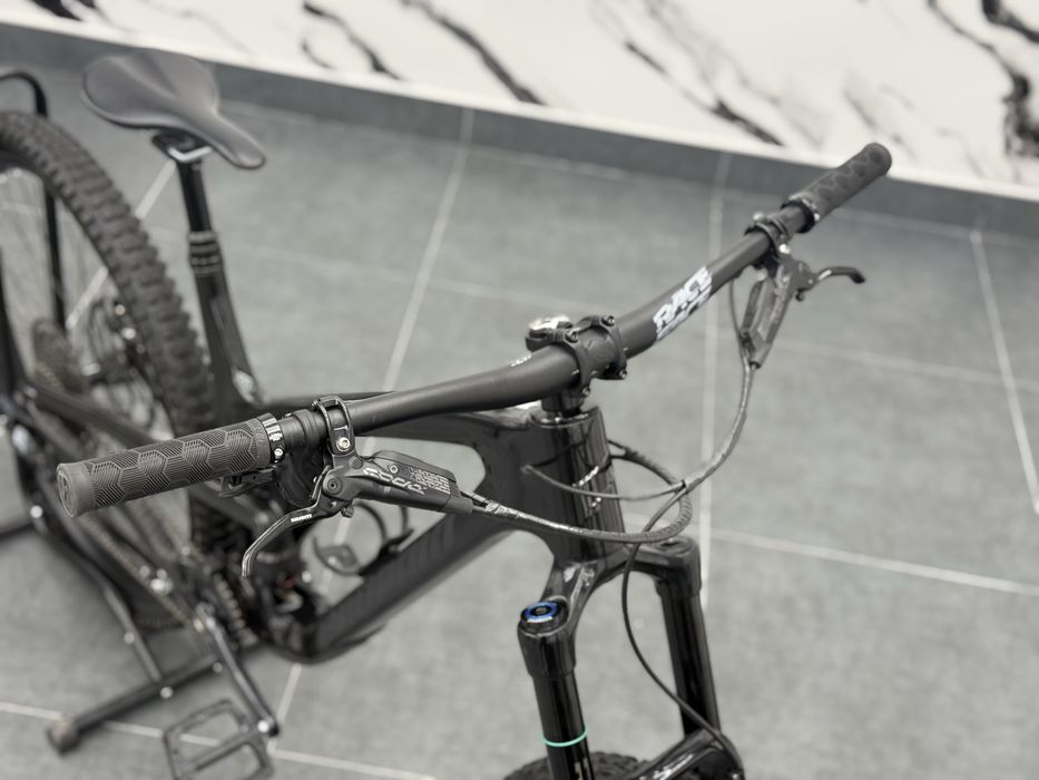 Propain Tyee CF Carbon 2023 L размер 29 цола 1х12 Shimano SLX