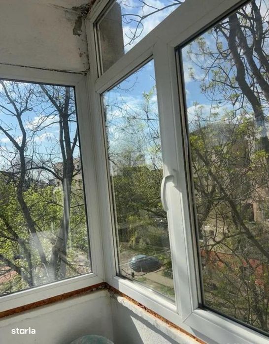 Apartament 2 camere decomandat, 40 mp, Caracal - cartierul Dr. Marines
