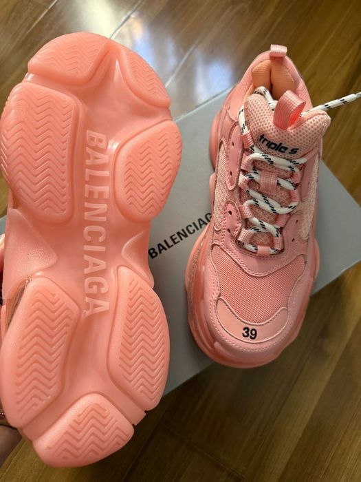 Balenciaga triple S 39