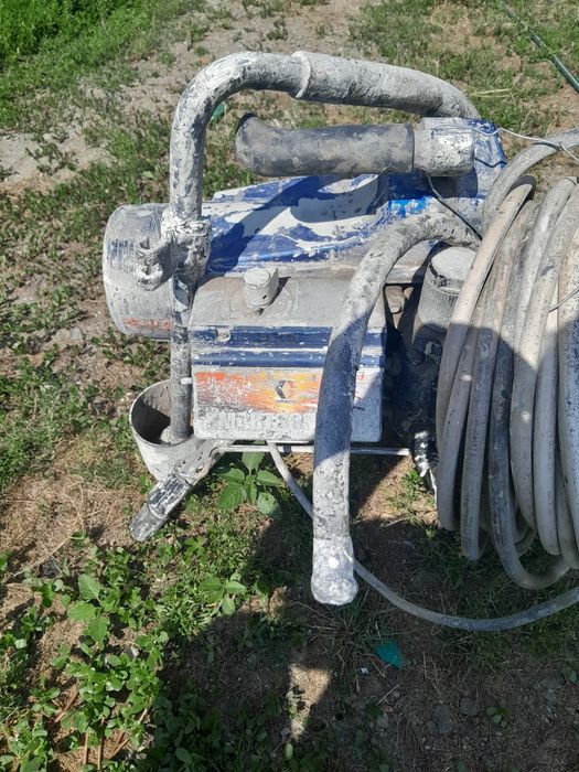 Pompă zugrăvit 220v