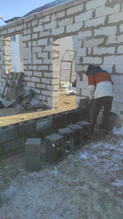 Строители каменьщики