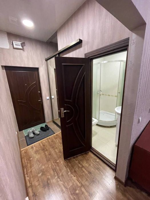 Чиланзар 2 квартал 3 комнатная квартира за 450 у.е