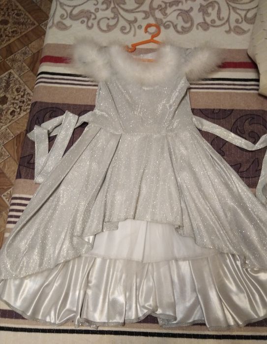 Праздничные платья для девочек