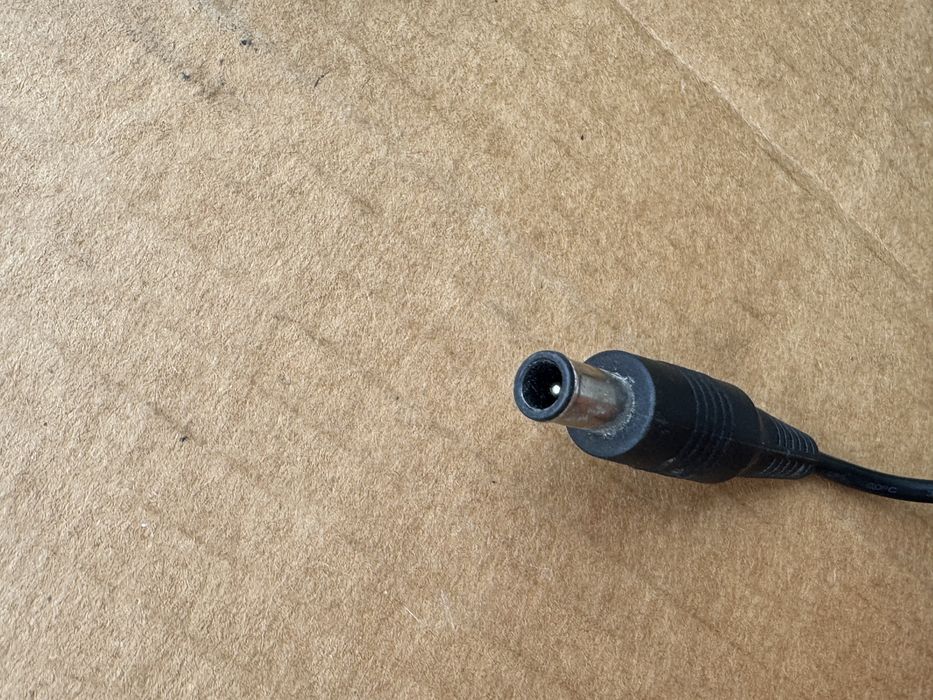 Оригинално зарядно монитор Samsung 14V 1.786A 25W , зарядно Samsung