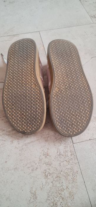 Adidasi fete moderni mas 35