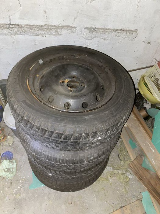 Jante si cauciucuri iarna Logan 185/65 R15