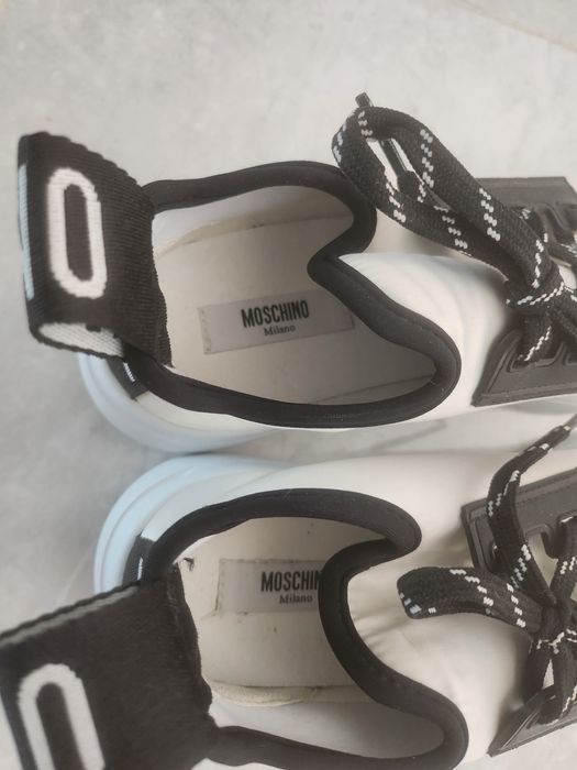 Обувки сникърси Moschino 37