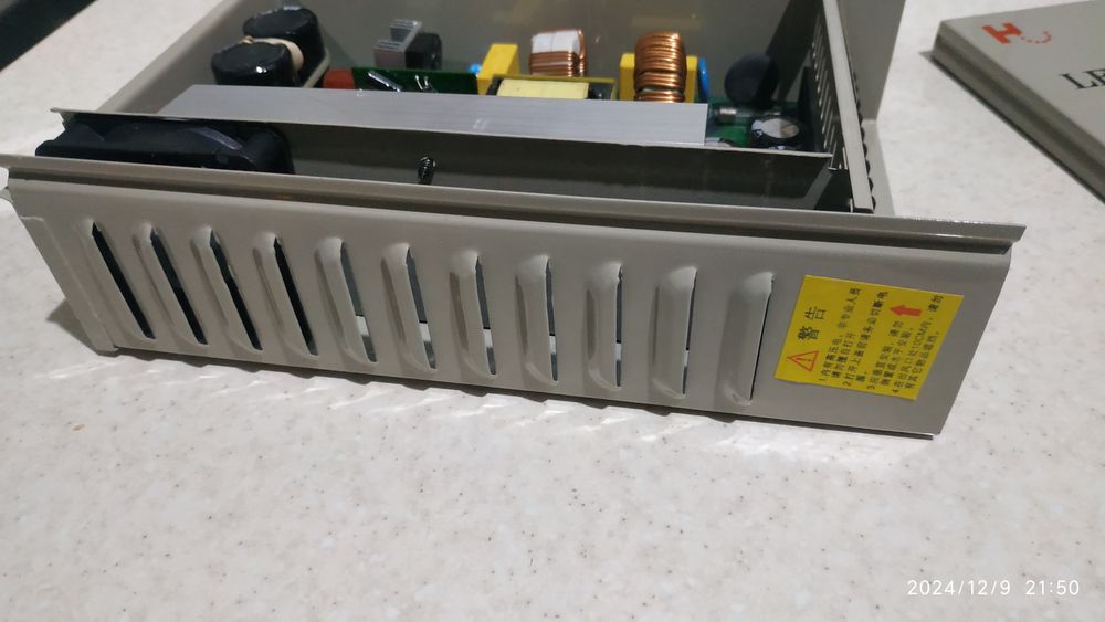 Импульсный блок питания 12 вольт 30 А