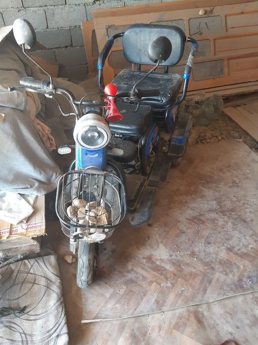 Самокат Мотороллер Мапед скутер