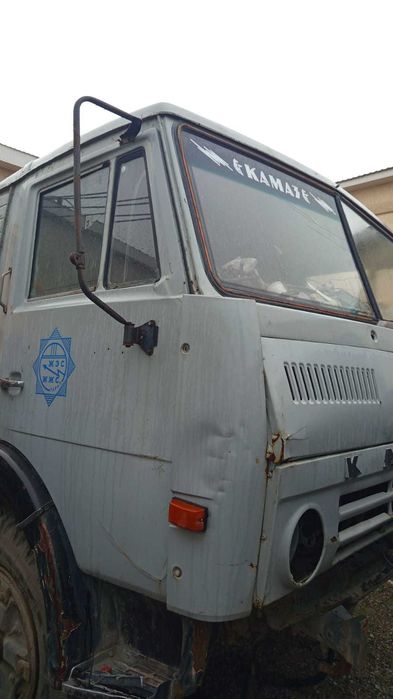 Продам Камаз 54115