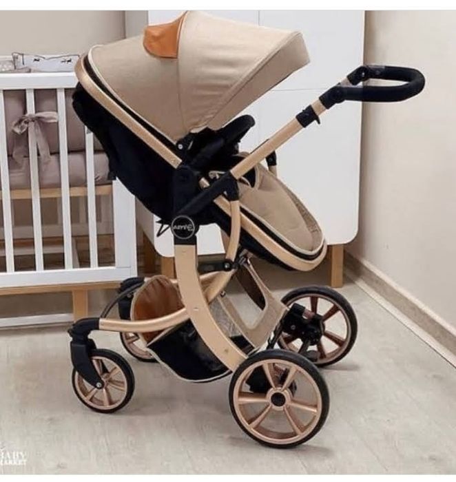 Детская коляска.