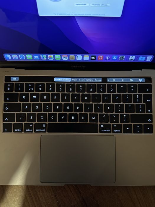 Macbook pro 13 touchbar 2017 16 GB RAM 1 tb SSD baterie 100%