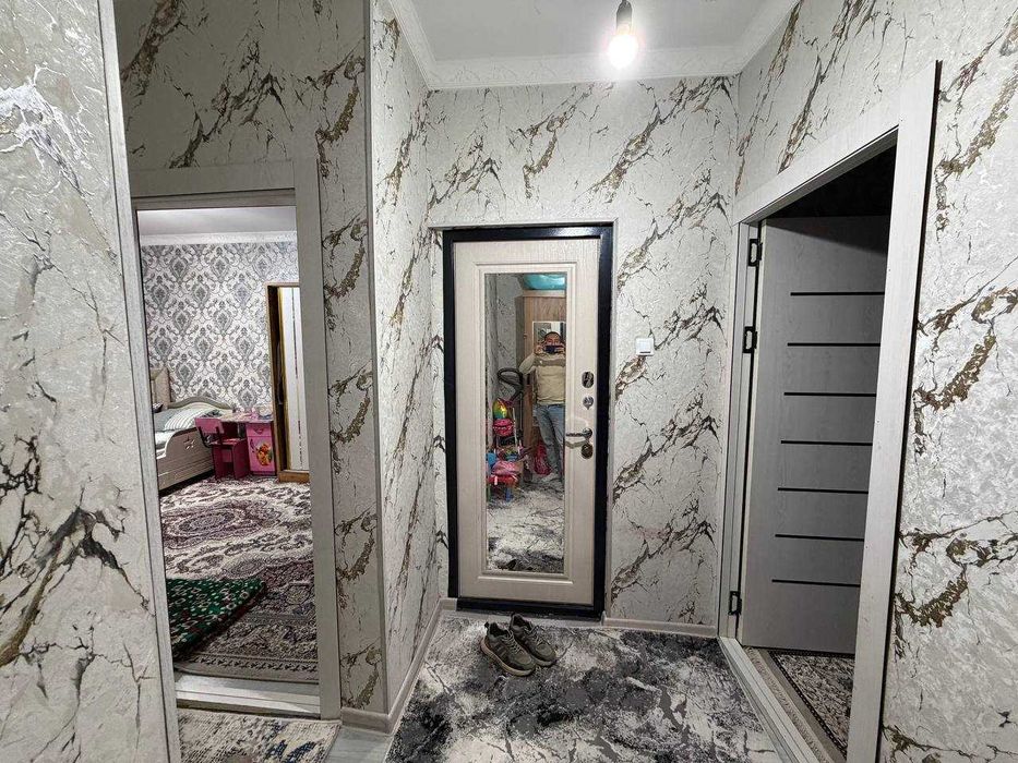 Продаётся 2х комн квартира на 1 этаже Ор-р 5 Микрорайон Сомий