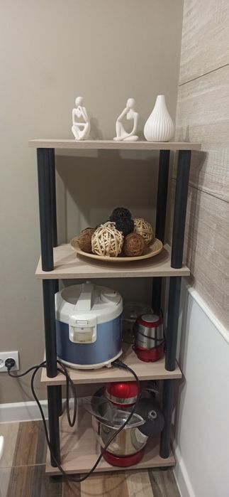 Продается универсальная полка