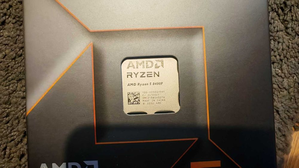 Gigabyte's A620M Gaming X + Ryzen 8400F + 2X8GB 16GB RAM DDR5 AM5