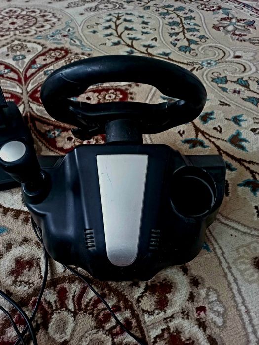 "Canyon" игровой руль.