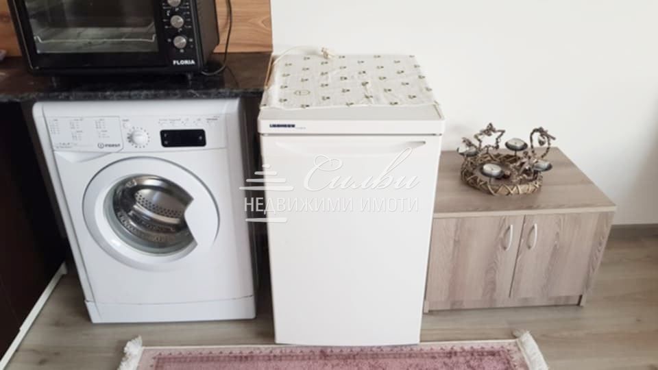 Дава се под наем Едностаен апартамент в Шумен, Военно училище - 28 кв.м за 204 € - Снимка #7