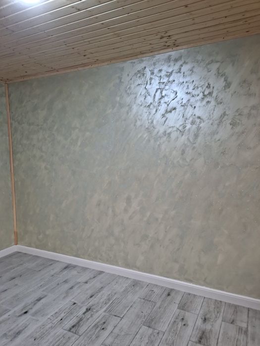 Execut lucrari de amenajari interioare si exterioare