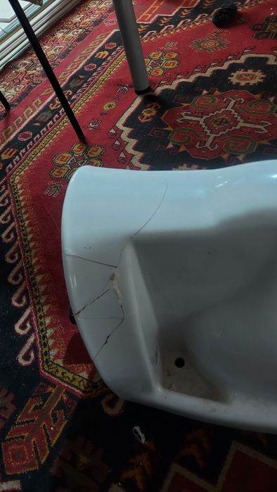 Унитаз и инсталляция Cersanit