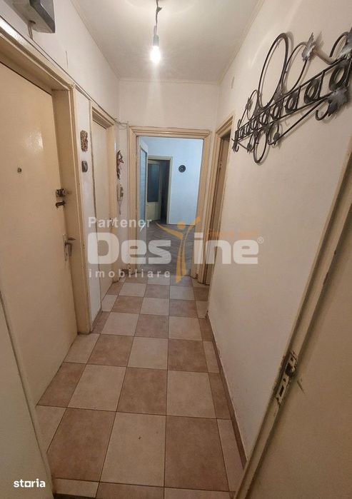 Apartament 3 camere, parter, Nord